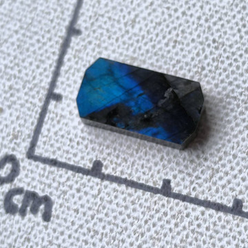 (特殊) 芬蘭拉長石07