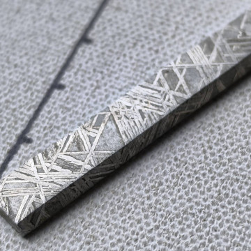 (原礦) 天鐵 / 鎳鐵隕石