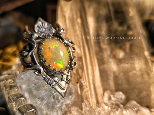 幻彩箴言 蛋白石戒