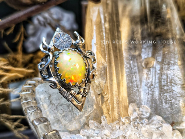 幻彩箴言 蛋白石戒