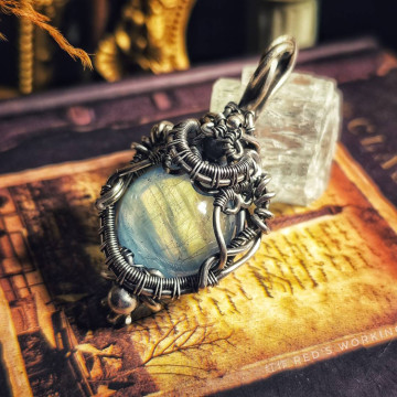 圓圓海 海水藍寶球小品墜