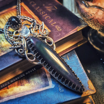 夜行之刃 彩虹黑曜石墜