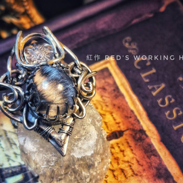 流光堡壘 銀鈦水晶戒