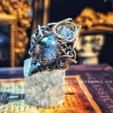 流光堡壘 銀鈦水晶戒