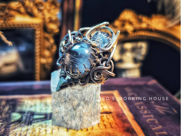 流光堡壘 銀鈦水晶戒