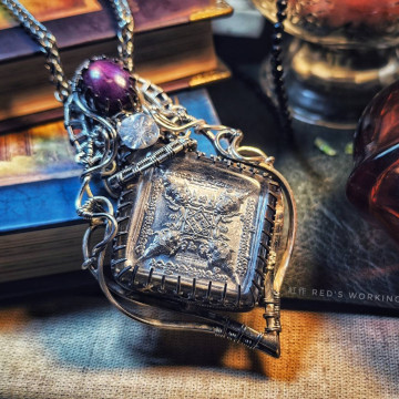 永恆庇佑 四面佛牌+星光紅寶墜