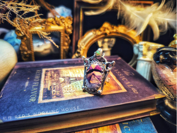 夢門之鑰 達畢茲紫水晶戒