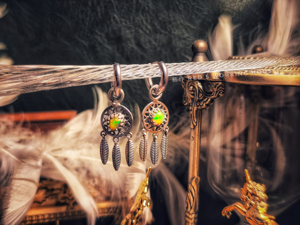 顫動 蛋白石耳環