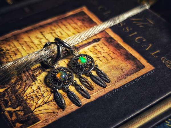 顫動 蛋白石耳環