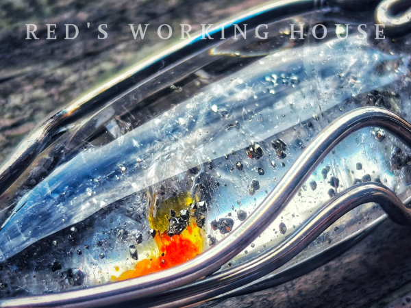 星語之瓶 黃鐵礦水晶共生膠花小品墜