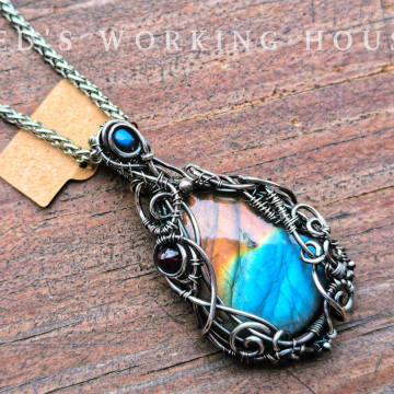 夕陽下的海洋女神 雙色拉長石小品墜