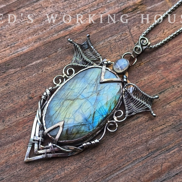 漫步雲端 拉長墜