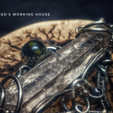 大自然的贈禮  雷擊水晶墜