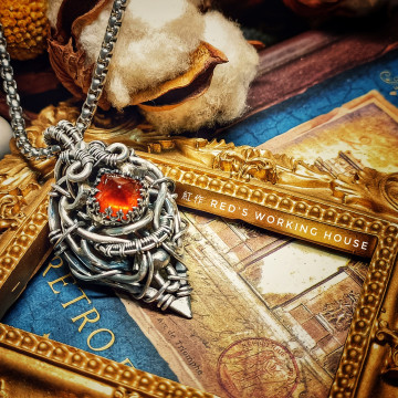 金字塔芬達石墜