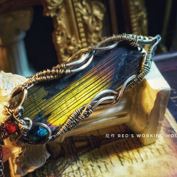 芬蘭拉長石原礦片墜