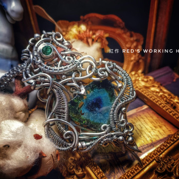 達畢茲藍綠碧璽切片墜