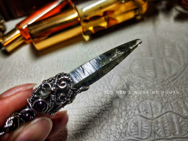 尼泊爾綠水晶柱雙面墜【SOLD】