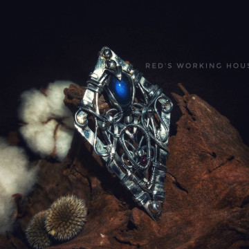 兵器系列-暗神之盾【SOLD】