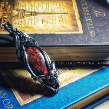 金紅漩渦-紅彼得小品墜【SOLD】