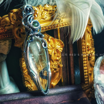 聖潔使者-白幽山水晶墜