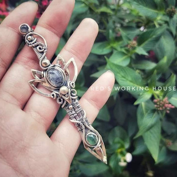 兵器系列 - 坐蓮劍【SOLD】