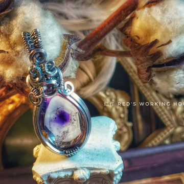 布蘭登堡水晶墜【SOLD】