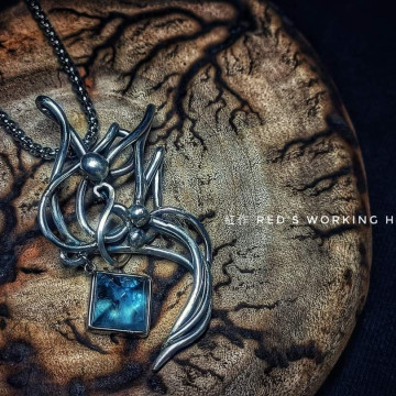 糖包山海水藍寶鞦韆墜【SOLD】