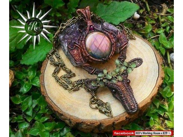 鹿頭拉長墜【SOLD】