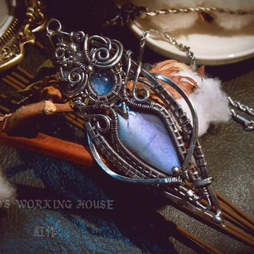 超高質地粉紅粉紫拉長墜【SOLD】