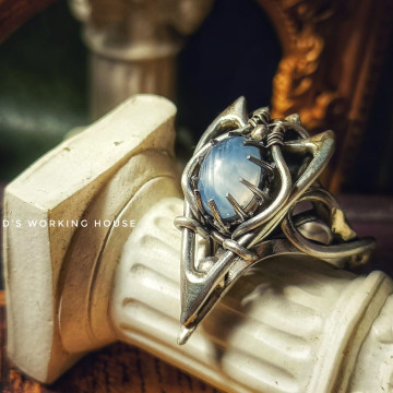 星光藍寶石戒【SOLD】