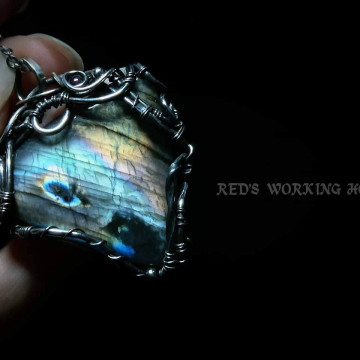 絢爛 拉長石小品墜