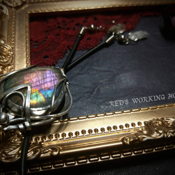 異彩拉長石領結繩設計墜