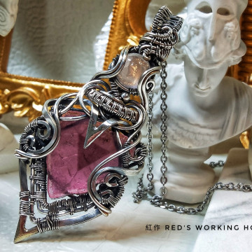 唯一女神 達畢茲碧璽墜【SOLD】